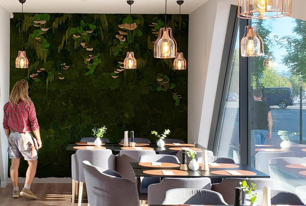 Wall installation integrated into the hotel Courtyard by Marriott Vilnius restaurant hall